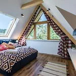 Sobiczkowa 4*
